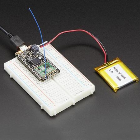 디바이스마트,MCU보드/전자키트 > 통신/네트워크 > RF/LoRa,Adafruit,Adafruit Feather 32u4 RFM69HCW Packet Radio - 868 or 915 MHz - RadioFruit [ada-3076],WiFi의 높은 전력 요구 사항 없이 Bluetooth LE보다 유연 / 868MHz 또는 915MHz 송수신에 사용할 수 있는 900MHz 무선 버전 / ATmega32u4 / USB-to-Serial