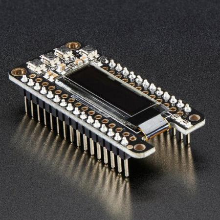 디바이스마트,MCU보드/전자키트 > 디스플레이 > LCD/OLED,Adafruit,Adafruit FeatherWing OLED - 128x32 OLED Add-on For Feather [ada-2900],128x32 흑백 OLED와 3개의 버튼 /  약 1인치에 불과하지만 OLED 디스플레이의 고대비로 인해 가독성이 매우 높음 / PCB 치수: 22.9mm x 50.9mm / 0.9인치 x 2인치