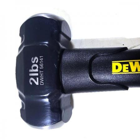 디바이스마트,수공구/전자공구/전동공구 > 작업공구 > 망치류 > 볼/돌망치,디월트,2파운드 파이버글라스 드릴링 망치 DWHT56141,카본스틸 단조강 / 파이버 글라스 핸들 / 오버스트라이크 보호캡 / 헤드사이즈 40x40x90mm / 전장 265mm / 무게 1.1Kg