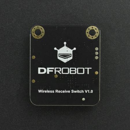 디바이스마트,MCU보드/전자키트 > 통신/네트워크 > RF/LoRa,DFROBOT,Gravity: Digital Wireless Receive Switch (433MHz) [TEL0142],433Mhz RF 통신 기술을 기반 / 송신기와 수신기를 포함하며 간단한 조작, 강력한 침투력, 초저 대기 전력 소비/안정적인 전송 거리: 15M 실내 / 송신기 방출 전류: 10mA@5V / 수신기 방출 전류: 6mA@5V