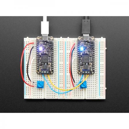 디바이스마트,MCU보드/전자키트 > 프로세서/개발보드 > ARM > Cortex-M4,Adafruit,Adafruit Feather M4 CAN Express with ATSAME51 [ada-4759],CAN 버스 지원이 내장된 SAME51 칩셋 / 120MHz Cortex m4 / 512KB Flash / 192KM RAM 지원 / 사이즈  52.2mm x 22.8mm x 7.2mm / 2.1 x 0.9 x 0.3
