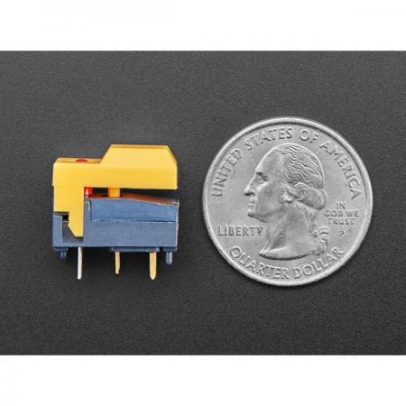 디바이스마트,스위치/부저/전기부품 > 스위치 > 푸쉬버튼 스위치 > 조광형 스위치,Adafruit,Step Switch with LED - Three Pack of Yellow with Red LED - PB86-A1 [ada-5516],PB86-A1 / 노란색 푸쉬 스위치 / 최대 20mA, 2.1V / LED 내장 / 17x12x14 mm