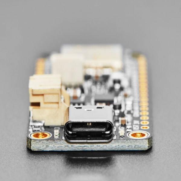 디바이스마트,오픈소스/코딩교육 > 파이썬/IoT 개발 보드 > ESP32,Adafruit,Adafruit ESP32 Feather V2 - 8MB Flash + 2 MB PSRAM - STEMMA QT [ada-5400],ESP32 WROOM / 240MHz Xtensa® 프로세서 / WiFi 및 블루투스 지원 / 8MB 플래시 및 2MB PSRAM / STEMMA QT 포트 / 저전력