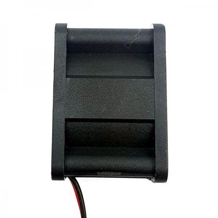 디바이스마트,기계/제어/로봇/모터 > 모터류 > 팬모터 > Sleeve 베어링 타입 팬모터,SMG,4028 24V 팬모터 11500RPM 109P0424G302 [SZH-FMT001],Rated Voltage : DC 24V / Speed : 11500 RPM / Current : 0.19A / Noise : 42.0 dB / Size : 40mm X 40mm X 28mm