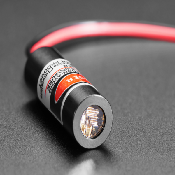 디바이스마트,LED/LCD > LED 관련 상품 > 레이저 모듈,Adafruit,Cross Laser Diode - 5mW 650nm Red [ada-1058],크로스 레이저 다이오드 / 레드 / 점에서 십자가로 바꾸는 렌즈가 부착 / 십자가는 양방향으로 약 60°의 빔 확산 / Class IIIa 5mW / 2.8 - 5.2V DC 전압 입력 / 650nm 파장 / 길이: 32.82mm