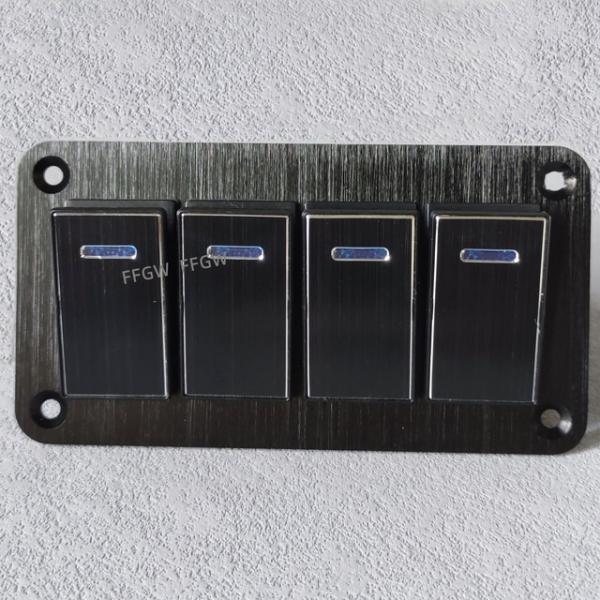 IP65 12/24 v 로커 스위치 패널 (블랙 4구) [TYE-SP028]