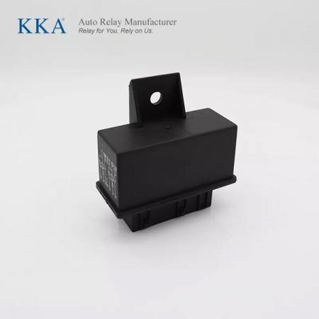 디바이스마트,EV 전기차/캠핑카/그린에너지 > 스위치/커넥터/릴레이 > 릴레이,SMG,KKA-1022 오일 펌프 릴레이 12V 30A (블랙) [TYE-RL084],차량용 연료 펌프 릴레이 / 15핀 / 12V 30A / 검정