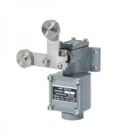 디바이스마트,스위치/부저/전기부품 > 산업용 스위치/제어 기기 > 리미트 스위치,큐라이트,방수형 리미트스위치 SH6560S-FL,롤러 레버형 / IP56 / 선박,중부하용