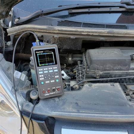 디바이스마트,계측기/측정공구 > 전기/전자 계측기 > 오실로스코프,Hantek,휴대용 오실로스코프 [Hantek2D82AUTO],대역폭:80MHz / 채널 : 2CH+DMM+AWG / 샘플 속도 범위 : 250MSa/s(싱글채널), 125MSa/s(듀얼채널) / 초/DIV 범위 :5ns/div~500s/div 1, 2, 5 시퀀스