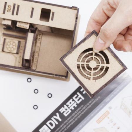 디바이스마트,MCU보드/전자키트 > 교육용키트/로봇 > 교육용키트 > 재미있는키트/기타,비피랩,DIY 나무 메이커 키트 - 컴퓨터 만들기(설명서, 고무줄 포함),DIY메이커 키트와 정보교육을 연계한 학생 주도형 창의 융합 메이커