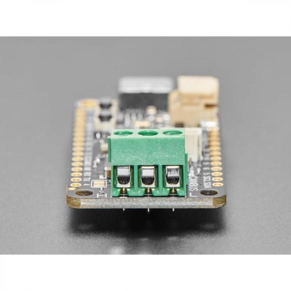 디바이스마트,MCU보드/전자키트 > 통신/네트워크 > CAN통신,Adafruit,RP2040 CAN Bus Feather with MCP2515 CAN Controller - STEMMA QT [ada-5724],Adafruit Feather RP2040 CAN / MCP25625 / 5V 충전 펌프 전압 발생기 / 3.5mm 납땜 터미널 블록  / 8MB의 온보드 QSPI FLASH와 264K RAM / usb-c