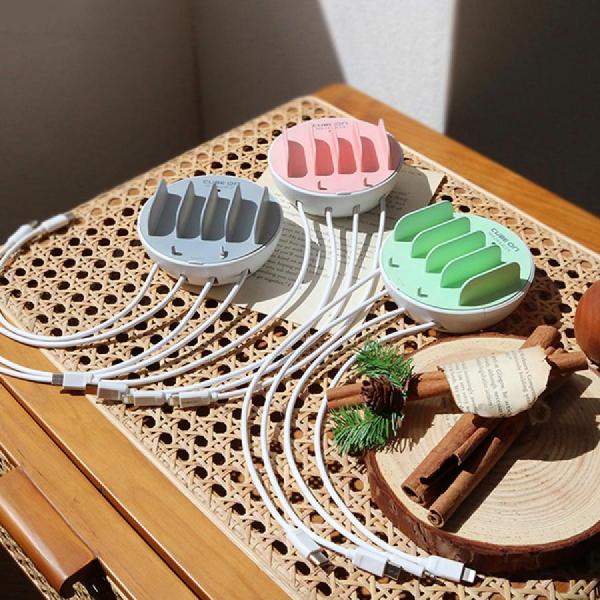 디바이스마트,컴퓨터/모바일/가전 > 스마트폰/스마트기기 > 충전기/보조배터리 > 멀티충전기,큐브온,JI-700 PD PPS 초고속 4포트 USB 멀티 고속 충전기,국산 KC인증 / 초고속 PPS/PD/ 4포트 멀티충전기 / 깔끔한 수납 거치대 기능