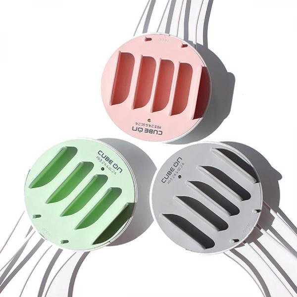 디바이스마트,컴퓨터/모바일/가전 > 스마트폰/스마트기기 > 충전기/보조배터리 > 멀티충전기,큐브온,JI-700 PD PPS 초고속 4포트 USB 멀티 고속 충전기,국산 KC인증 / 초고속 PPS/PD/ 4포트 멀티충전기 / 깔끔한 수납 거치대 기능