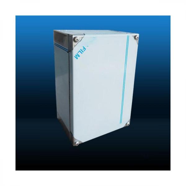 디바이스마트,기계/제어/로봇/모터 > 자동화(FA) > 분전함/박스/기타부품 > 분전함,화신박스,고급 SUS 스크류 방수함 ACU-LP 1525 12S,박스 규격: 150×250 / 깊이: 120 / 속판 규격: 90×210 / 스크류 개수: 4