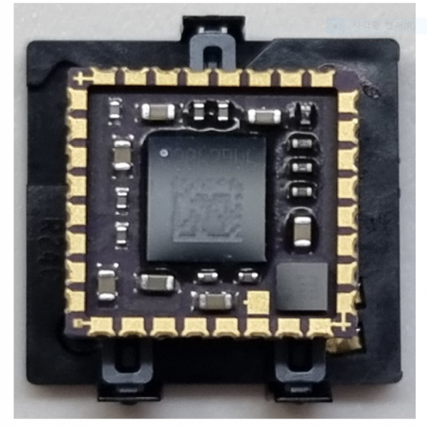 디바이스마트,MCU보드/전자키트 > 카메라/비디오 > 얼굴인식/열화상센서,센서캠,Lepton3.1R (160x120, 픽셀별 온도출력),군사용도 판매금지 / FLIR Lepton®은 현재 판매되고 있는 적외선 열화상 센서 중에서 최소의 크기입니다.