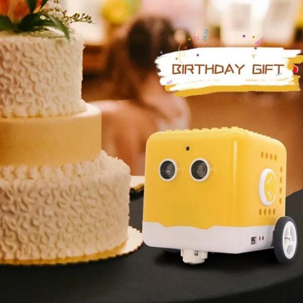 디바이스마트,오픈소스/코딩교육 > 아두이노 > 아두이노 교육용키트,KEYES,Kidsbits 다용도 코딩 로봇 키트 [KD0003],7세 이상 어린이를 위해 특별히 제작된 프로그래밍 도구입니다. 아이들은 코딩 로봇의 센서 제어를 통해 LED 깜박임, 라인 추적 자동차, 초음파 회피 및 추적, 블루투스 제어 자동차 등 프로그래밍을 실습할 수 있습니다.