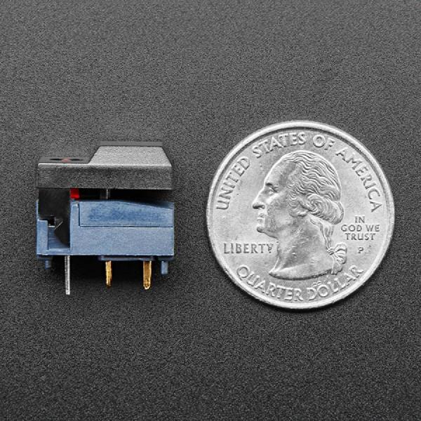 디바이스마트,스위치/부저/전기부품 > 스위치 > 푸쉬버튼 스위치 > 조광형 스위치,Adafruit,Step Switch with LED - Three Pack of Black with Red LED - PB86 [ada-5502],PB86 / 검은색 푸쉬 스위치 / 순간 SPDT 유형 / 4개 중 2개의 핀이 공통으로 작용 / 최대 20mA, 2.1V / LED 내장 / 17x12x14 mm