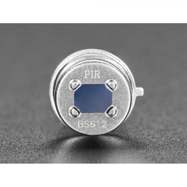 디바이스마트,MCU보드/전자키트 > 센서모듈 > 모션/제스처 > 움직임/재실/모션센서,Adafruit,Mini PIR Sensor with Time and Sensitivity Control - BS612 [ada-5578],물체 움직임 감지 센서 / 감지 거리 : 약 5m / 작동 전원 : 3.3V