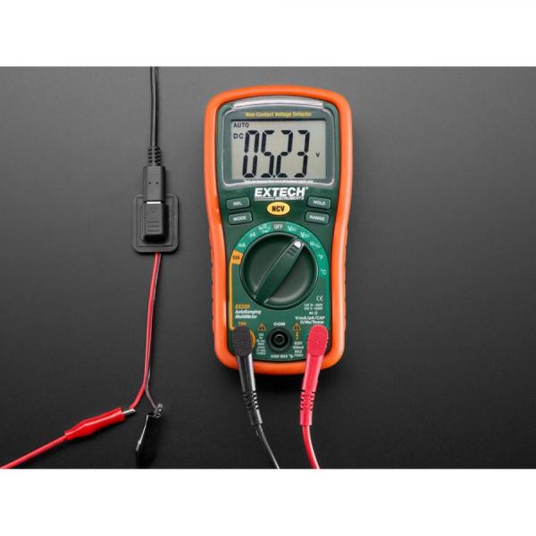 디바이스마트,커넥터/PCB > 플러그/잭 > DC잭/플러그 > DC잭,Adafruit,Sewable USB Type C Power Jack Connector [ada-6077],베이스에 수평으로 배치된 Type-C 커넥터 / 빨간색과 검은색 전선이 바닥을 통과합니다