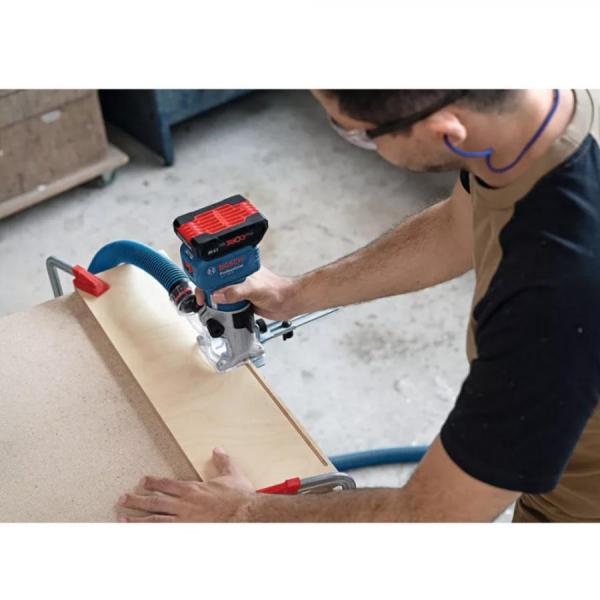 디바이스마트,수공구/전자공구/전동공구 > 전동/엔진공구 > 목공전동공구 > 루터,보쉬 BOSCH,보쉬 브러쉬리스 루터 GLF 18V-8 베어툴,전압 18V / 무부하속도 30,00RPM / 중량 1.1Kg 본체만