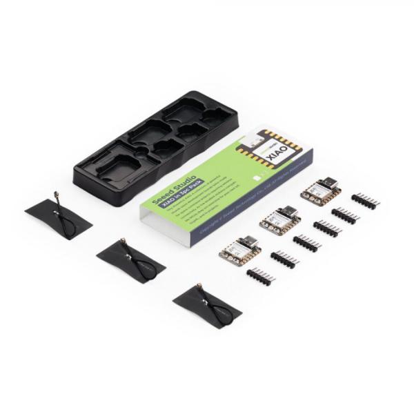 디바이스마트,오픈소스/코딩교육 > 파이썬/IoT 개발 보드 > Seeedstudio XIAO > XIAO 보드,Seeedstudio,Seeed Studio XIAO ESP32-C3 (3PCS) [102010572],3개 팩 / RISC-V 아키텍처 채택 / Wi-Fi 및 BLE 무선 연결 지원 / 최대 160MHz에서 작동 / RISC-V 단일 코어 32비트 칩 프로세서 / 400KB SRAM 및 4MB 플래시