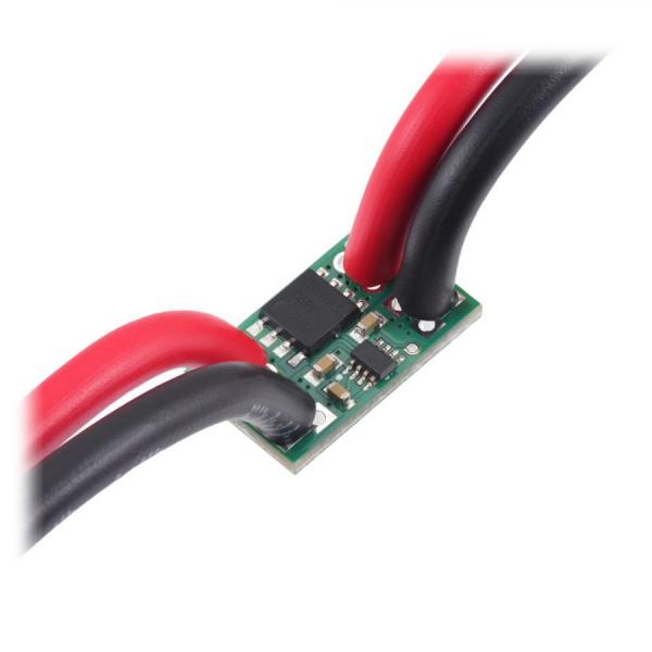 디바이스마트,MCU보드/전자키트 > 전원/신호/저장/응용 > 레벨컨버터/전압관리,Pololu,Pololu Reverse Voltage Protector, 4-60V, 25A #5387,연결된 부하를 -60V까지의 역전압으로부터 보호 / 작동 전압 : 4V~60V / 최대 전류 : 25A / 저항 : < 1.5 mΩ / 역전류를 차단하지 않습니다