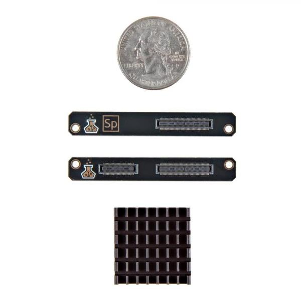 디바이스마트,MCU보드/전자키트 > 프로세서/개발보드 > FPGA,SparkFun,Alchitry Sp V2 [PRT-28005],쌓인 보드 사이에 5.6mm의 여분 공간을 추가하여 25x25x5mm 방열판을 위한 공간 마련