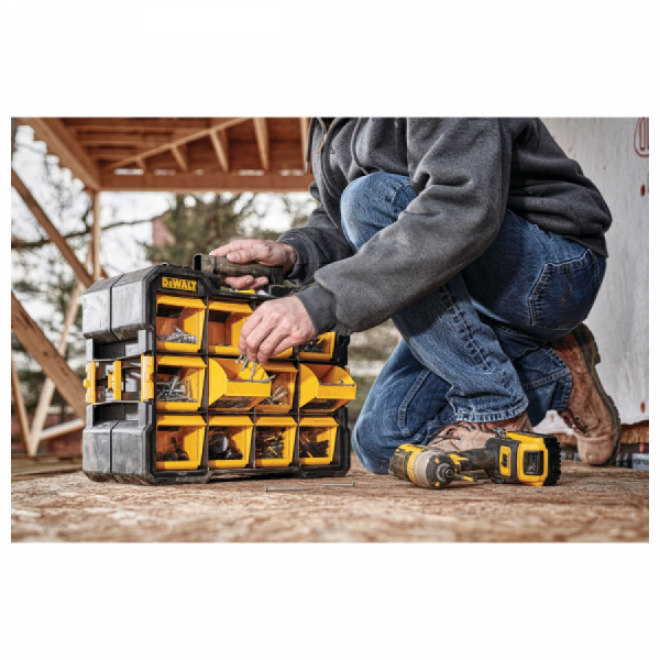 디바이스마트,공구함/작업대/엔클로저 > 공구함/부품함 > 이동공구함 > 디월트/스탠리 이동공구함,디월트,전문가용 12 플립빈 부품함 DWST14121,개별 수납통 일괄 잠금 / 분리 가능 수납통 12개 / 폴리카보네이트 재질 / 허용 중량 7Kg / 452x 110 x 355 mm (길이 x 너비 x 높이) / 무게 2.85Kg