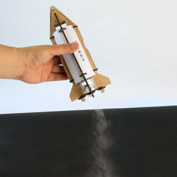 디바이스마트,오픈소스/코딩교육 > 아두이노 > 아두이노 교육용키트,네오3D솔루션,[공학체험키트] 로켓가습기 키트,로켓 모양의 가습기 키트입니다.