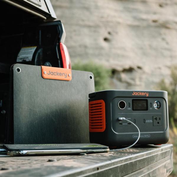 디바이스마트,EV 전기차/캠핑카/그린에너지 > 배터리/충전기/인버터 > 파워뱅크,Jackery,잭커리 휴대용 파워뱅크 300 Plus + 40W Mini 태양광 패널 SET,잭커리 휴대용 파워뱅크 300 Plus + 40W 태양광 패널 세트 입니다.