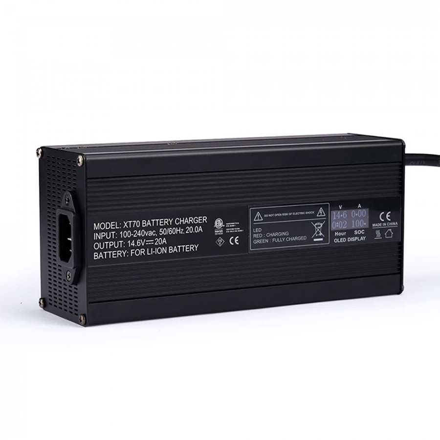 리튬인산철 배터리 충전기 58.4V 9A 529W M8 링단자 (급속)-XT70